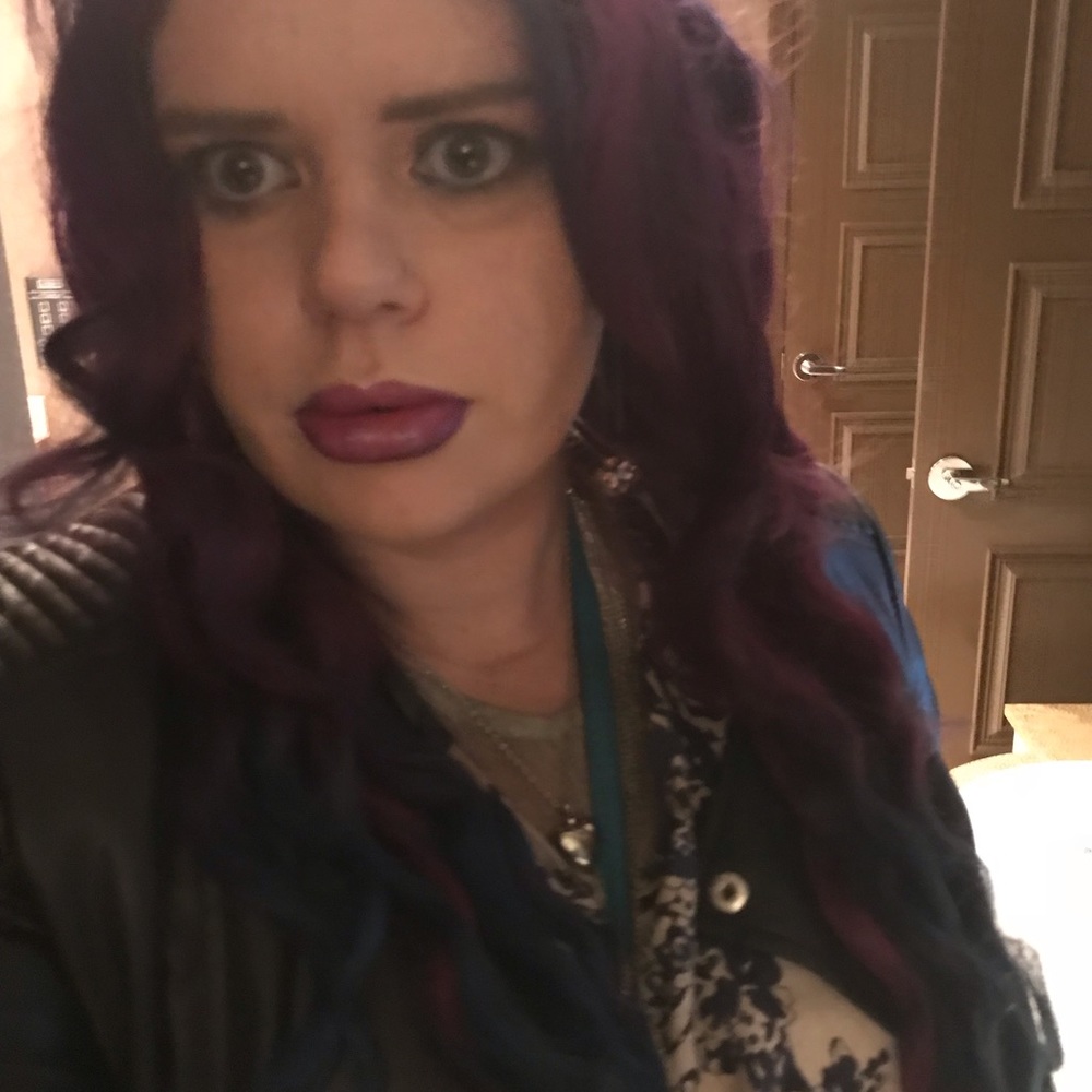 Meet Erin, a NYC pro make up artist and stylist